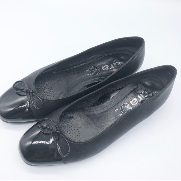 ara ballet flats